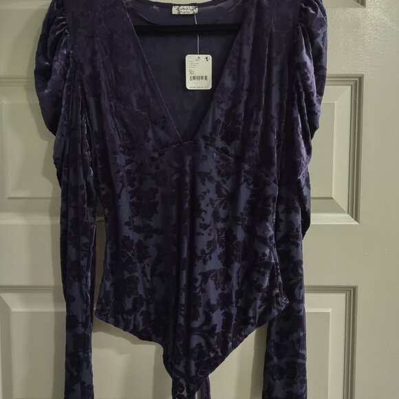 Intimately FREE PEOPLE Magic Hour Velvet Bodysuit Women's Size XLarge NWT - Picture 5 of 9